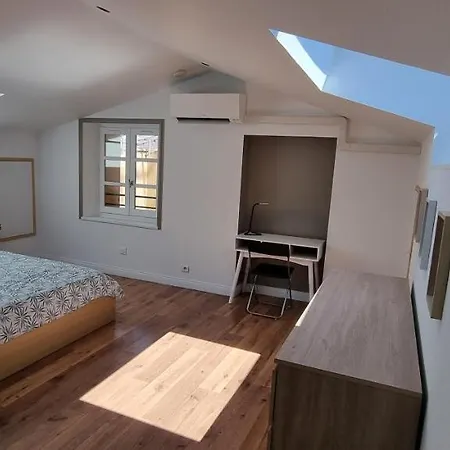 Loft Climatise 80m2 - Vieille - 2 2 Salles D'eau - Port 3 Min A Pied * Toulon