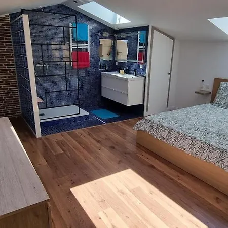 Loft Climatise 80m2 - Vieille - 2 2 Salles D'eau - Port 3 Min A Pied *