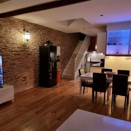 Loft 80m2 En Plein Coeur De La Vieille 3 Etoiles Apartment Toulon